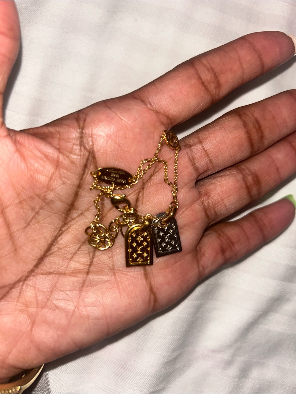 LV Double sided TABLET dual color bracelet 👀🔥🥳🥳❌❌